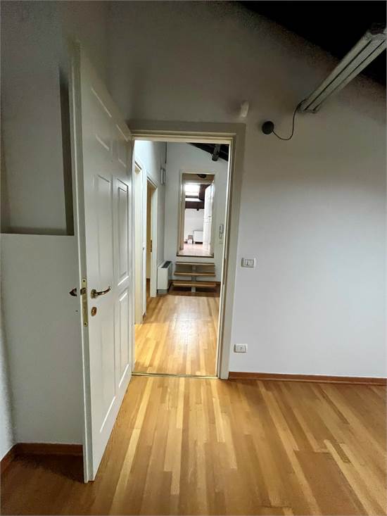 Photo 39